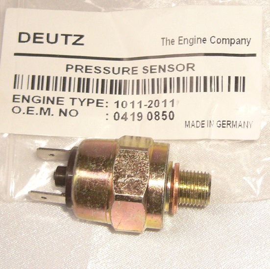 Датчик давления масла двигателя Deutz Дойтс 1011, 2011