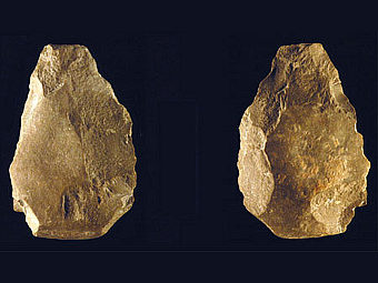Ученые обнаружили старейшие в Европе каменные топоры