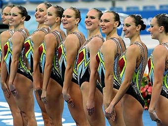 Россиянки стали олимпийскими чемпионками по синхронному плаванию