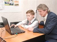 Российские школы переходят на систему электронных дневников