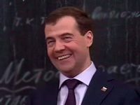 Медведев продлил переаттестацию сотрудников МВД России на два месяца