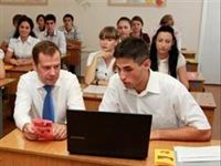 Дмитрий Медведев встретился с учащимися региональных вузов