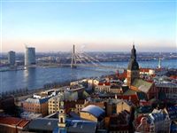 Латвия: Эксперементы в сфере образования продолжатся