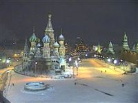 Снегопад стал причиной многочисленных заторов в Москве и Подмосковье