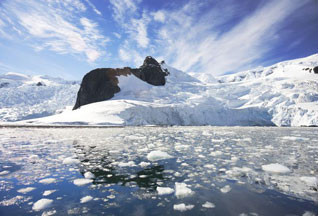 Ученые: озоновая дыра над Антарктидой увеличивается
