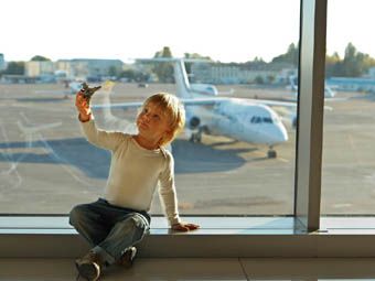 Нужны ли билеты на самолет для ребенка?