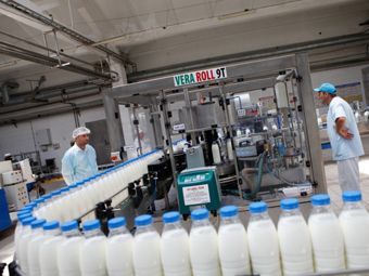 ЕС придумал способ запретить украинское молоко
