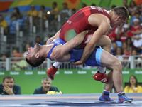 На десятый день в Рио Россия разменяла второй десяток золотых медалей