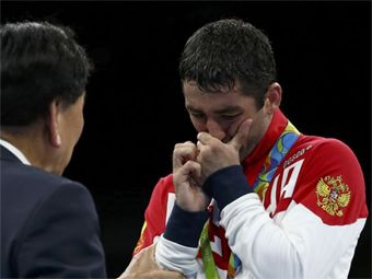 Новосибирский боксер Миша Алоян завоевал серебро Олимпиады 