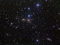 В Волосах Вероники обнаружена загадочная галактика из темной материи 