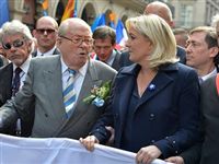 Я тебя породил, я тебя и уйму: Жан-Мари Ле Пен собирает коалицию радикальных националистов против своей дочери