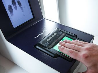 Банки смогут законно применять биометрию в 2017 году