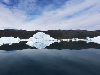 Уровень Мирового океана повысился на пять метров из-за таяния ледников Гренландии