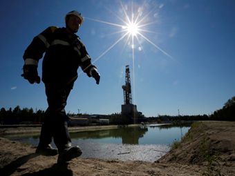 Нефть под градусом: поможет ли России решение ОПЕК заморозить добычу черного золота