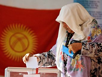 «Неуклонно деградируют». Что ждет Киргизию после отставки правительства