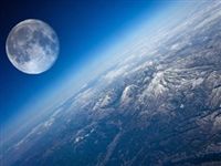 Рождение Луны заставило Землю прекратить танцевать брейк-данс