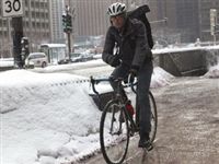 Ученые предупредили об опасности езды на работу на велосипеде 