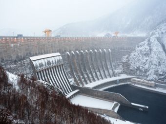 Ученые нашли способ защитить крупнейшую ГЭС от катастроф 