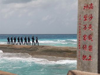 Китай заявил о праве на военное строительство в Южно-Китайском море