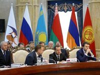 Медведев: В ЕАЭС никто никого насильно не держит 