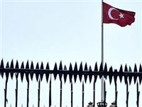 Турция разорвала дипотношения с Нидерландами