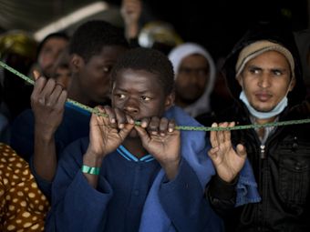 Африка угрожает Европе "миллионом мигрантов"