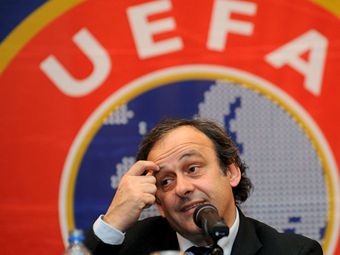 Monde: отстраненный от футбола Платини стал жертвой заговора чиновников ФИФА