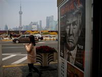Поверженный бог: о чем говорят в Китае перед встречей Си и Трампа