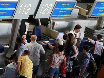 Пристегните ремни: льготные авиабилеты увеличат пассажиропоток в Крым и Калининград