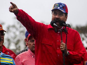 Венесуэла вопреки ожиданиям избежала дефолта