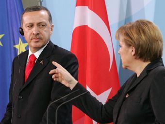 Меркель заткнула туркам рты. Эрдогану пойдет на пользу очередной скандал с Европой 