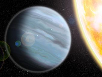 Ученые открыли гигантскую планету, состоящую из "пенопласта"