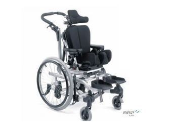 Основные критерии выбора инвалидной коляски для ребенка